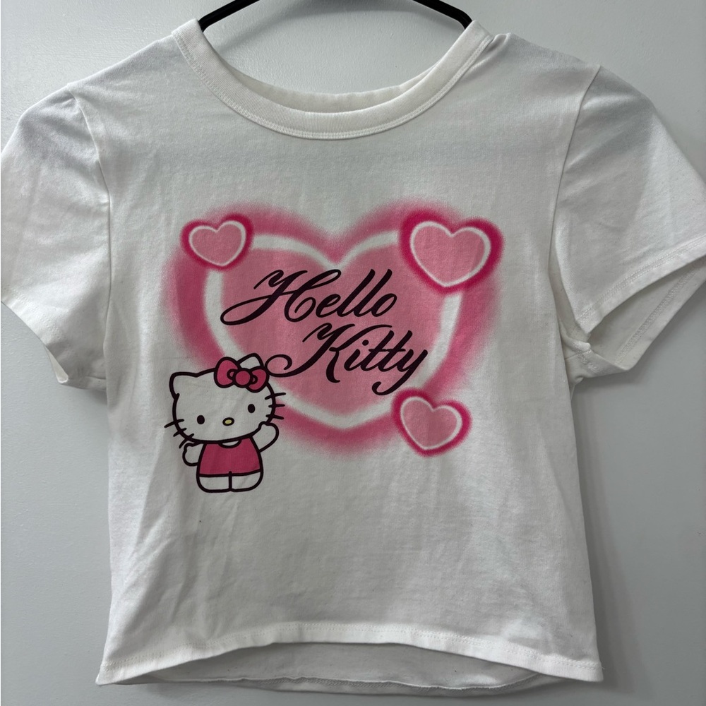 Hello Kitty White Tee with Pink Heart Design